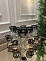 Siyah dik kesme kadeh & lokumluk