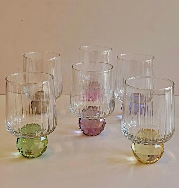 Kristal toplu su bardağı