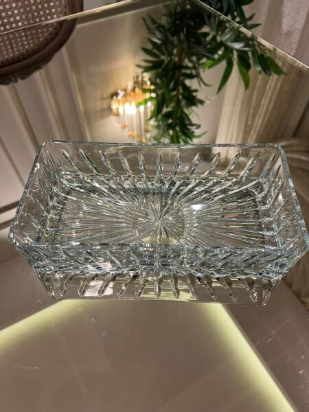 Kesme Dikdörtgen Servis Kasesi